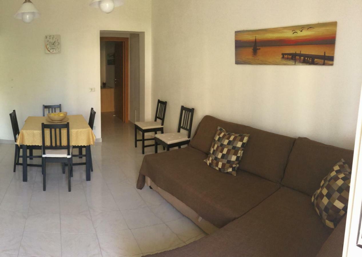 Casa Vacanze Il Gelsomino Patti Buitenkant foto